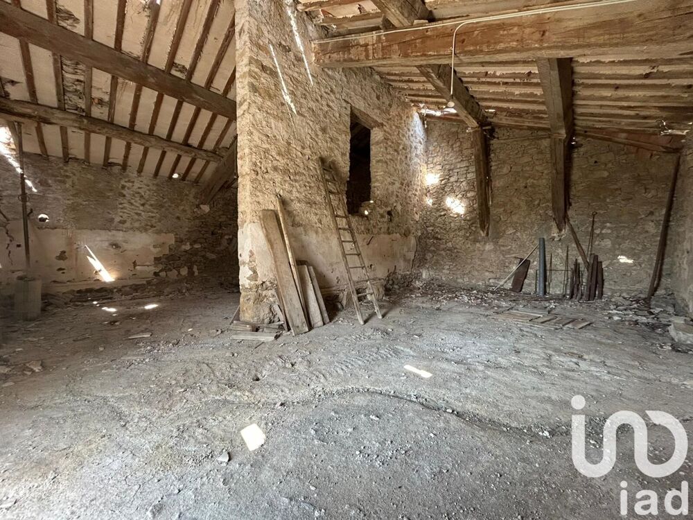Vente Parking/Garage Vente Garage 107 m&sup2; Villesèque-des-corbières