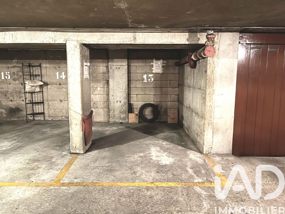 Vente Parking/Garage Vente Parking 8 m&sup2; Paris 15