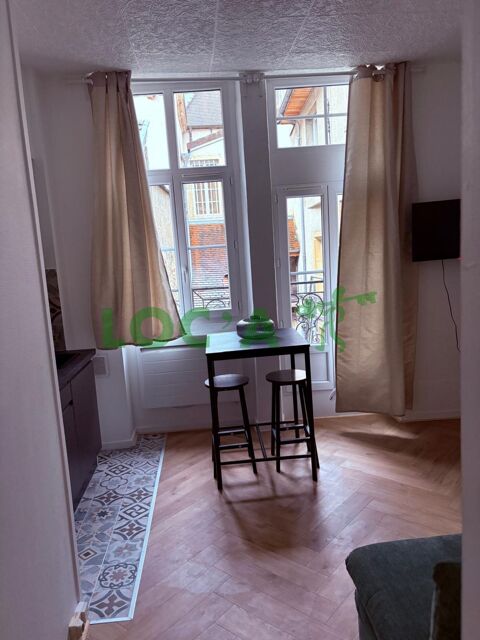  Appartement � louer 1 pi�ce 16 m�