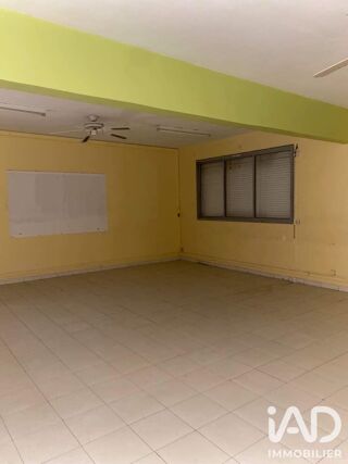  Immeuble à vendre 1162 m²