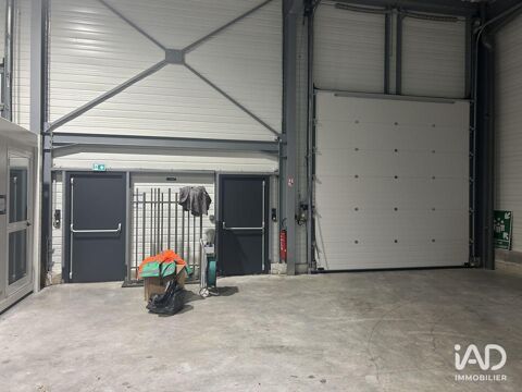   Location Local d'activités 300 m&sup2; 