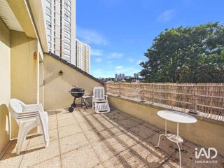  Appartement à louer 4 pièces 83 m²