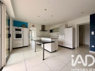  Maison � vendre 10 pi�ces 210 m�