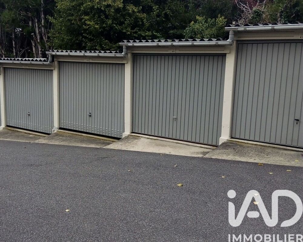 vente Parking / Garage - 13 m² Noisy-le-Grand (93160)