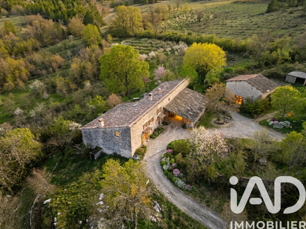Vente Domaine 8 pièces