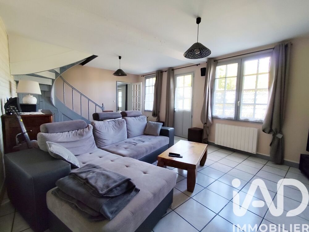 Vente Maison Vente Longère 8 pièces Gennes