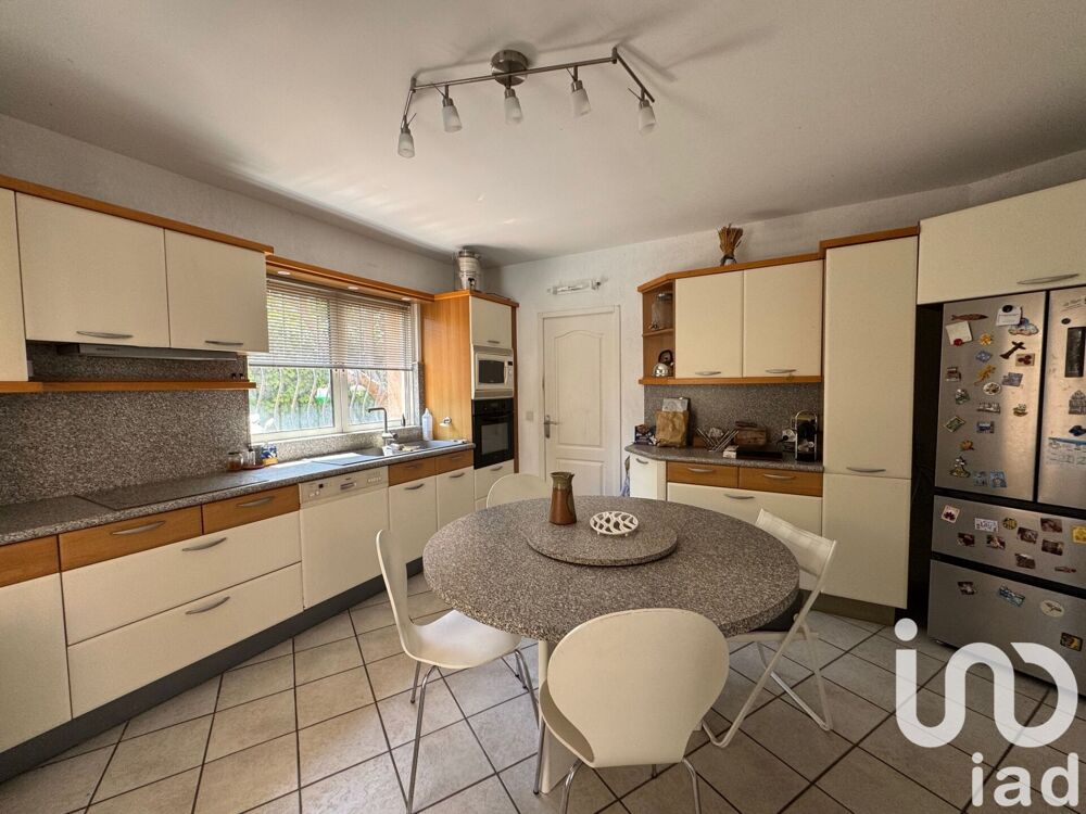 Vente Maison Vente Maison traditionnelle 6 pièces La londe-les-maures