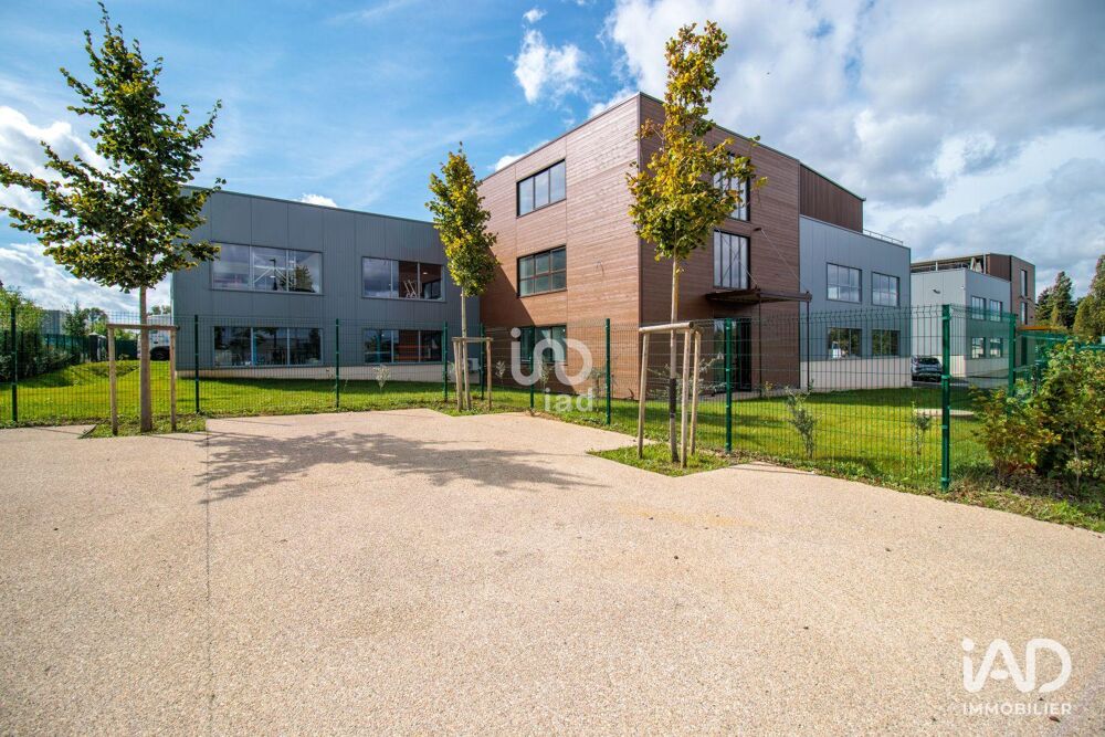   Location Bureaux 90 m&sup2; 