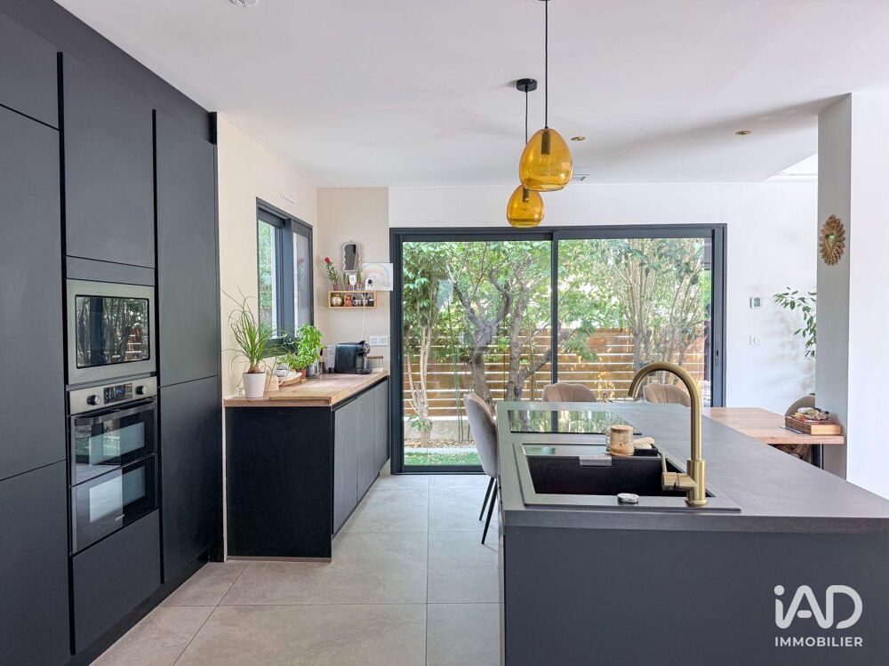 Vente Maison Vente Maison d'architecte 6 pièces La crau