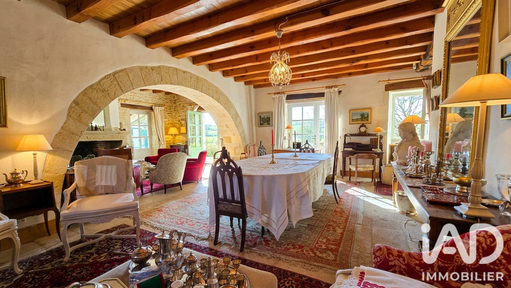 Vente Maison traditionnelle 8 pièces