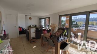  Appartement � vendre 3 pi�ces 77 m�