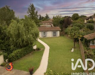  Immeuble à vendre 172 m² Cazaubon