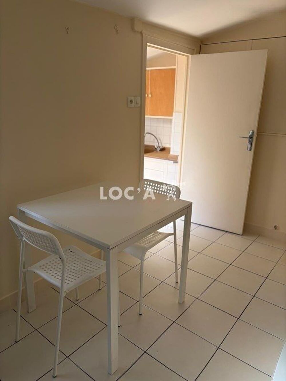 location Appartement - 2 pièce(s) - 25 m² Dijon (21000)
