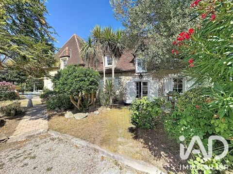   Vente Maison/villa 5 pièces Maison - 5 pièce(s) - 200 m²