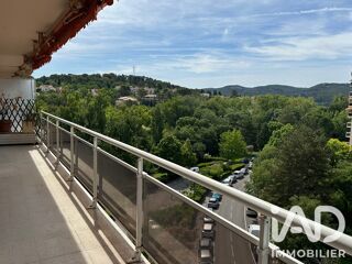 Appartement à louer 4 pièces 80 m²