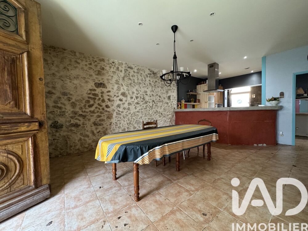 Vente Maison de village 8 pièces