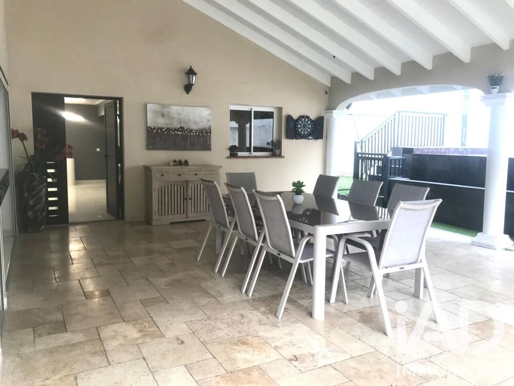 à vendre  Maison Les Abymes (97142)