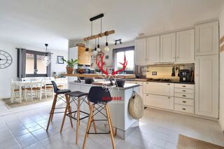  Maison � vendre 8 pi�ces 180 m�