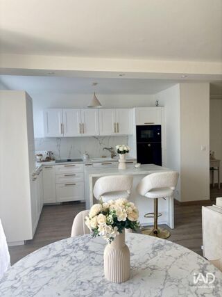  Appartement à louer 4 pièces 88 m²