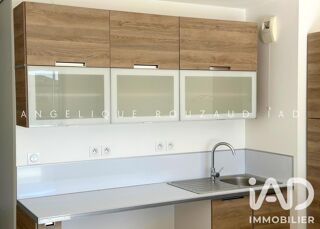  Appartement à louer 2 pièces 46 m²