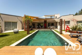  Maison à vendre 9 pièces 289 m²