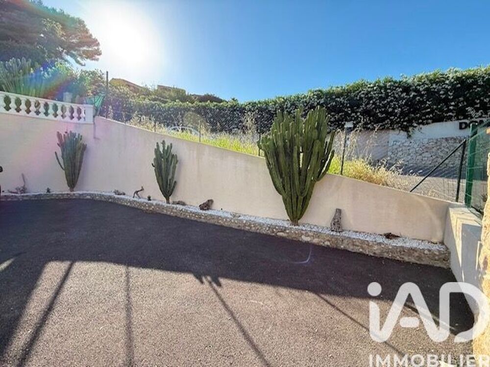 à vendre  Maison Cagnes-sur-Mer (06800)