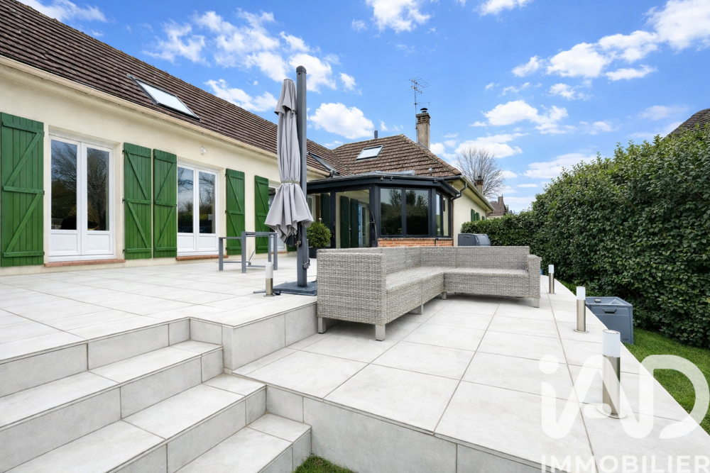 Vente Maison Vente Maison traditionnelle 6 pièces Saint-fargeau-ponthierry