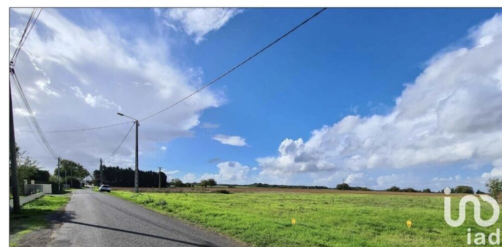 Vente Terrain Vente Terrain à bâtir 1 026 m&sup2; Lencloître
