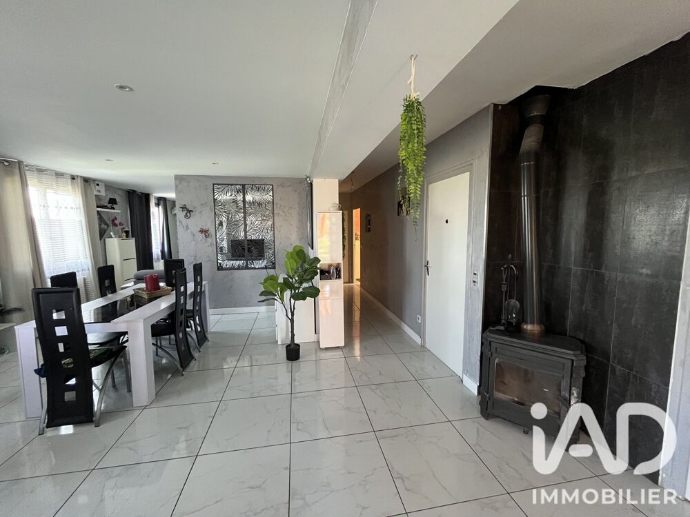 Vente Maison Vente Maison/villa 7 pièces Saint-martin-la-sauveté