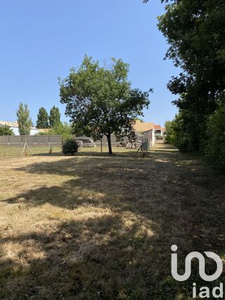  Terrain à vendre 708 m²