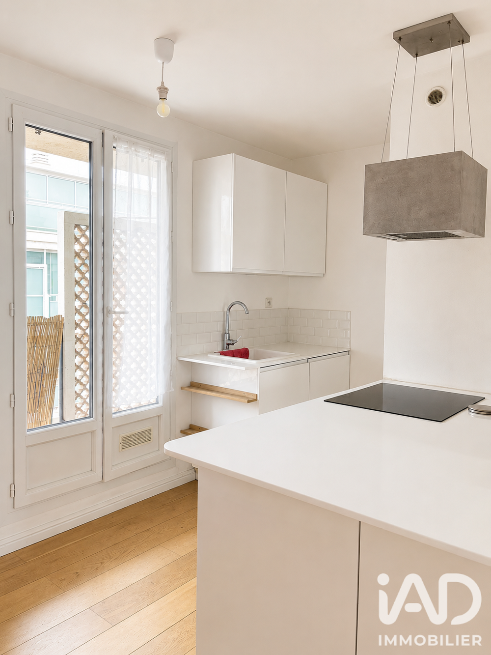 vente Appartement - 4 pièce(s) - 79 m² Marseille 8