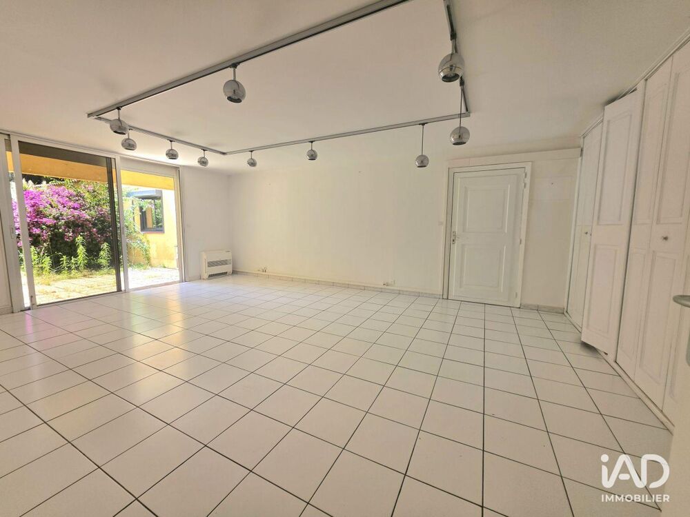   Vente Murs commerciaux 139 m&sup2; 