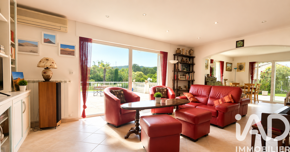 � vendre  Maison Saint-Rapha�l (83700)