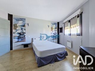  Immeuble à vendre 260 m²