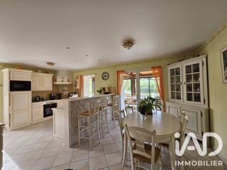  Maison à vendre 9 pièces 326 m²