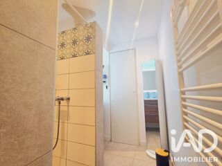  Appartement à louer 4 pièces 9 m²