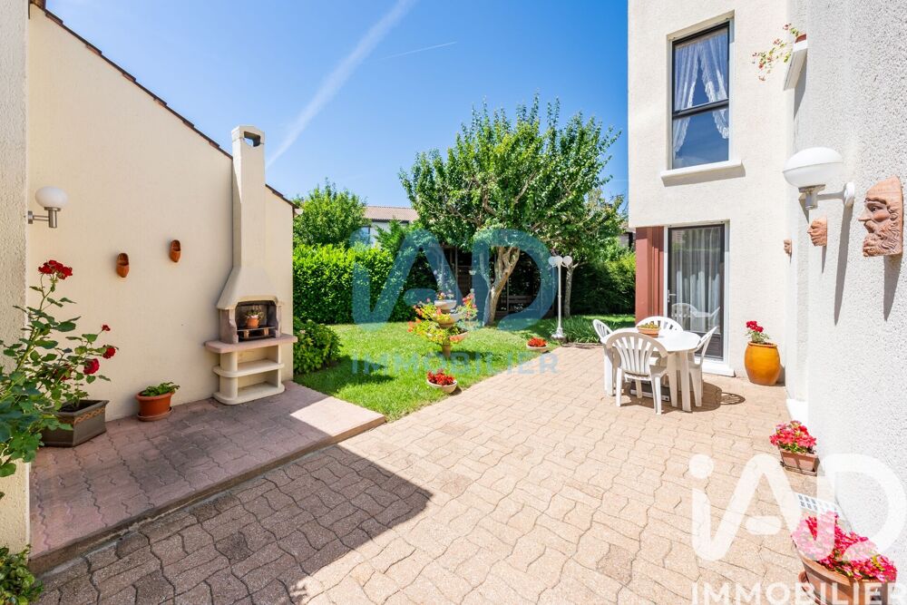 Vente Maison Vente Maison d'architecte 6 pièces Combs-la-ville