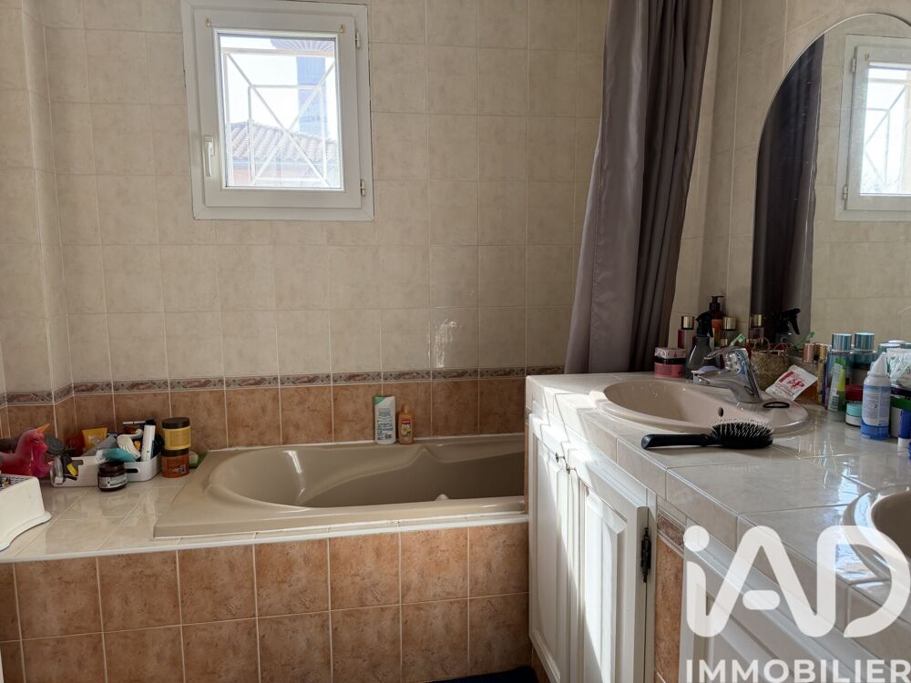 � vendre  Maison Chassieu (69680)
