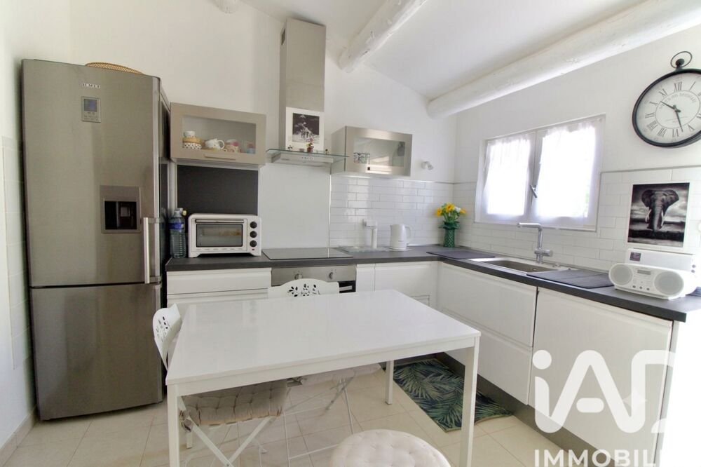 vente Maison - 5 pièce(s) - 123 m² Lambesc (13410)