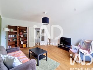  Appartement à louer 5 pièces 117 m²