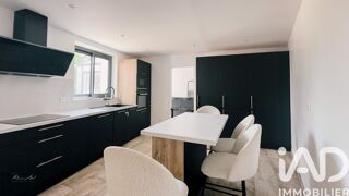  Maison à louer 5 pièces 162 m²