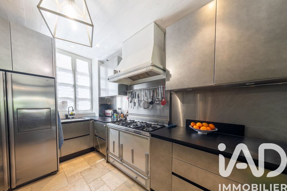 � vendre  Maison Saint-Martin-de-R� (17410)