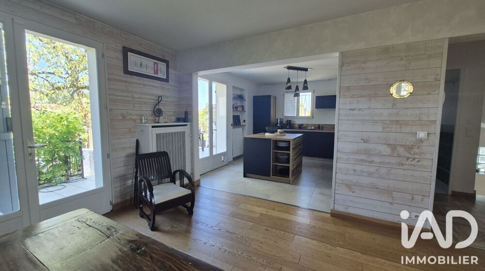 Vente Maison Vente Maison/villa 6 pièces Le mesnil-saint-denis