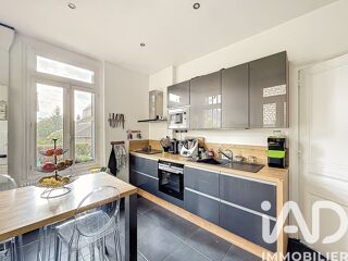  Maison � vendre 8 pi�ces 210 m�