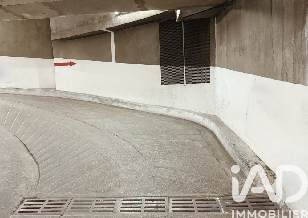 Vente Parking/Garage Vente Parking 12 m&sup2; Paris 19