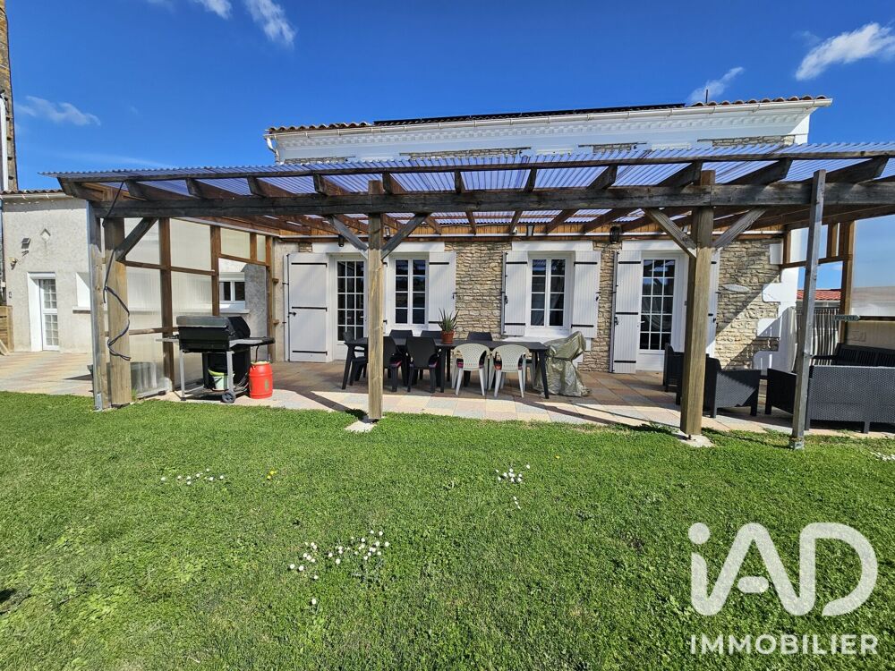 Vente Maison Vente Maison de village 6 pièces Corme-Écluse
