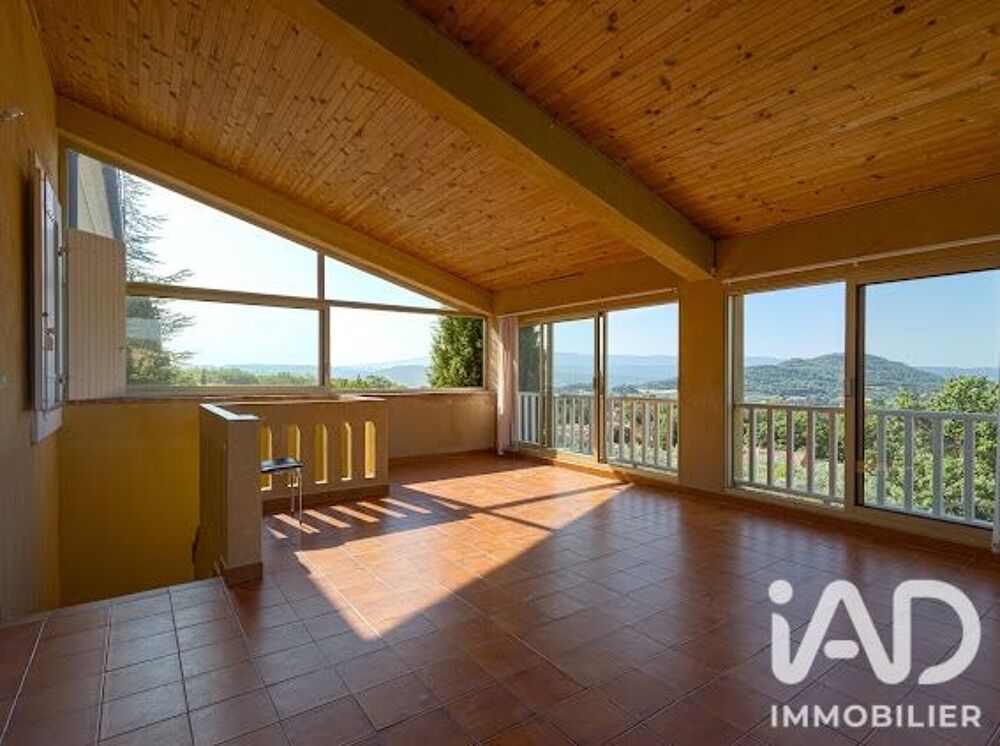 Vente Maison Vente Maison/villa 7 pièces Saint-saturnin-lès-apt