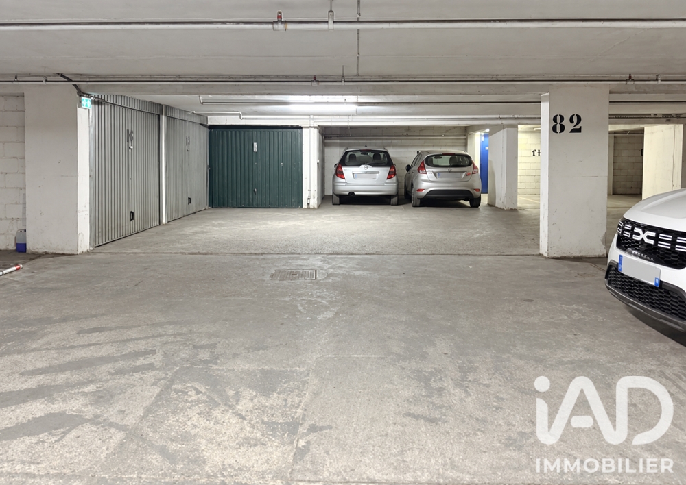 Vente Parking/Garage Vente Parking 10 m&sup2; Paris 12