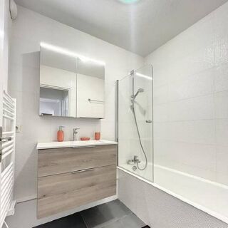  Appartement  louer 3 pices 72 m Lyon 3