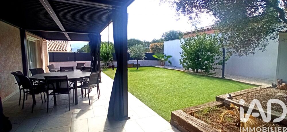 vente Maison - 6 pièce(s) - 150 m² Roquebrune-sur-Argens (83520)
